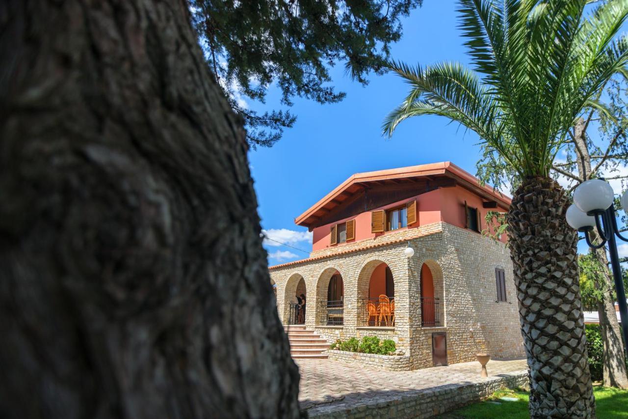B&B Villa Adriana Андрия Экстерьер фото